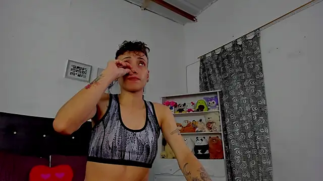 megan 100 online show from 12.15.25