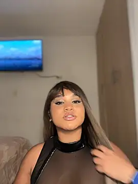 Lucy wilson5 online show from 10.24.25