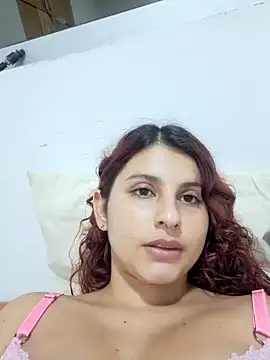 Snapshot of Luu_Princess chatting on 01.31.25 Luu Princess online show from 01.31.25