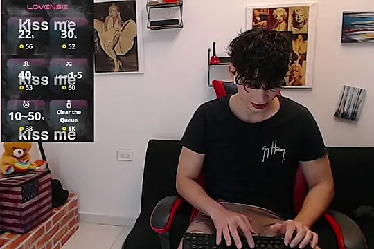 Angelo-cianuro- online show from 10.12.25