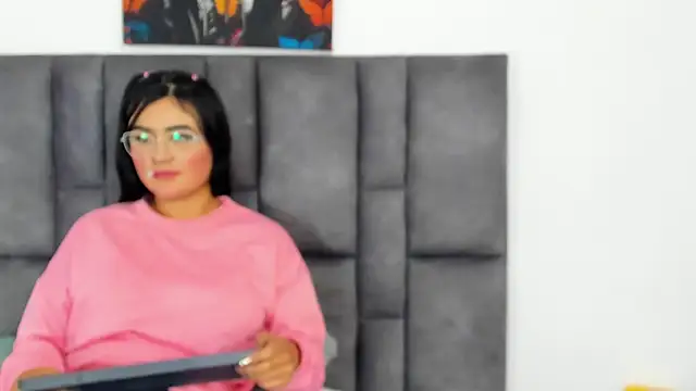 Snapshot of Dulce_amg chatting on 02.14.25 Dulce amg online show from 02.14.25