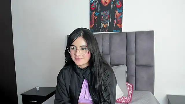 Snapshot of Dulce_amg chatting on 02.19.25 Dulce amg online show from 02.19.25