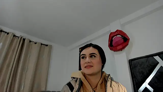 Snapshot of Dulce_amg chatting on 04.21.26 Dulce amg online show from 04.21.26