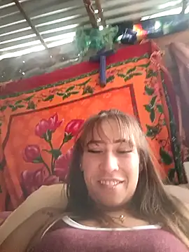 Snapshot of samy-blonde chatting on 03.12.25 samy-blonde online show from 03.12.25