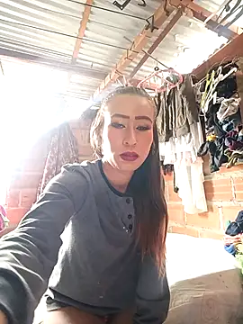 Snapshot of samy-blonde chatting on 12.16.25 samy-blonde online show from 12.16.25