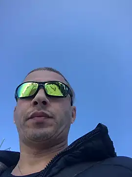 Lovely milk online show from 02.28.25