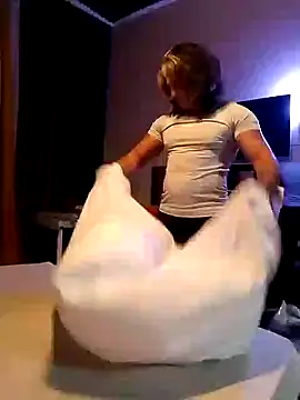 Lovely milk online show from 11.21.25