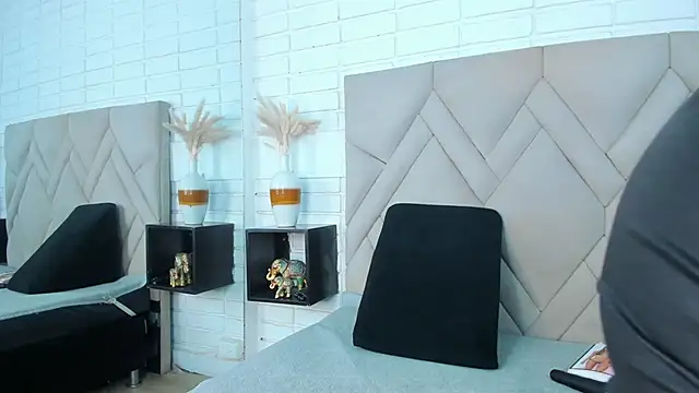 Kasandra Gomez online show from 11.29.25