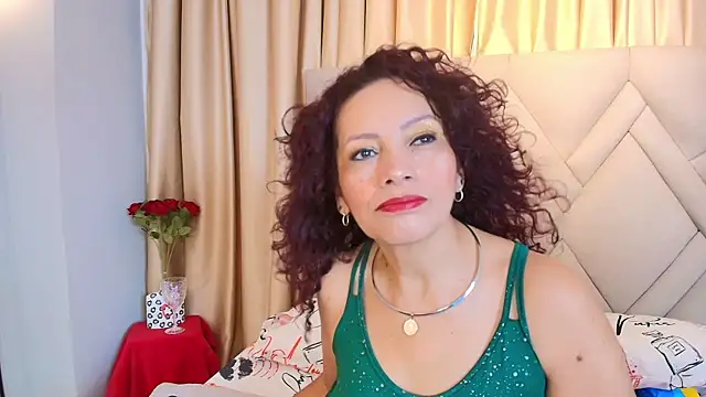 Kasandra Gomez online show from 05.28.26