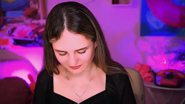 DeboraLarson online show from 02.01.25