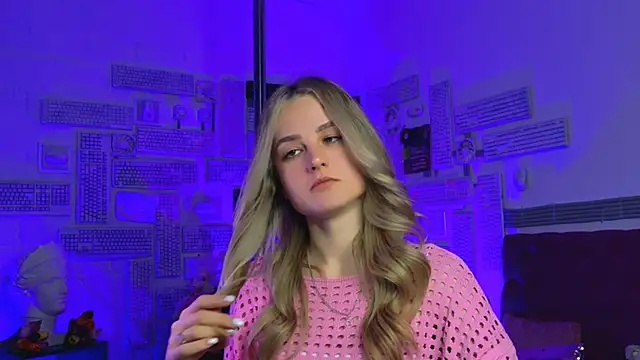 DeboraLarson online show from 03.13.25