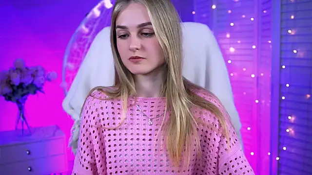 DeboraLarson online show from 03.19.25