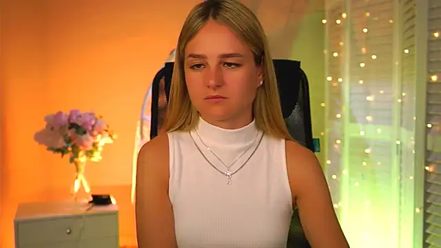 DeboraLarson online show from 04.01.26