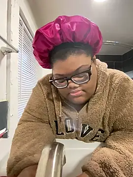 Snapshot of dondivax3 chatting on 03.06.25 dondivax3 online show from 03.06.25