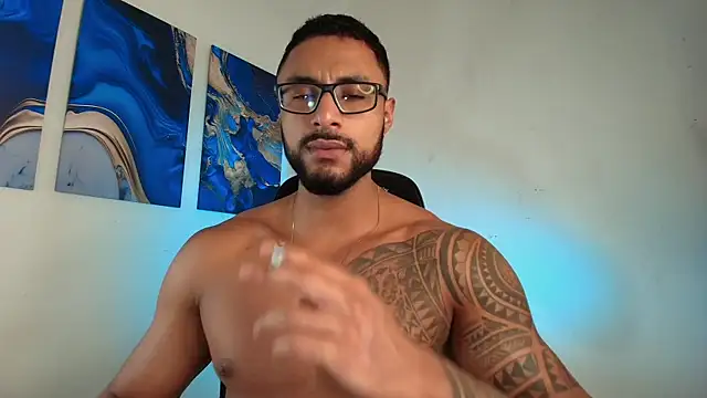 LiamGarcia1 online show from 02.14.26