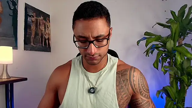 LiamGarcia1 online show from 04.06.26