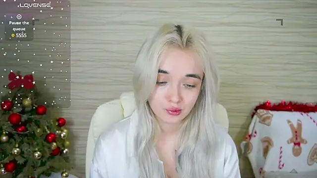 Snapshot of Ashley_S chatting on 01.23.25 Ashley S online show from 01.23.25