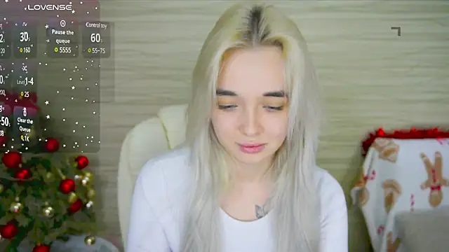Snapshot of Ashley_S chatting on 01.29.25 Ashley S online show from 01.29.25