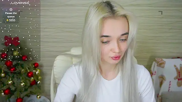 Snapshot of Ashley_S chatting on 02.03.25 Ashley S online show from 02.03.25