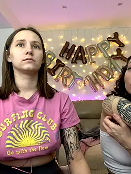 HotCaramellsTV online show from 10.18.25