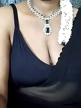 Snapshot of sophia600 chatting on 12.14.24 sophia600 online show from 12.14.24