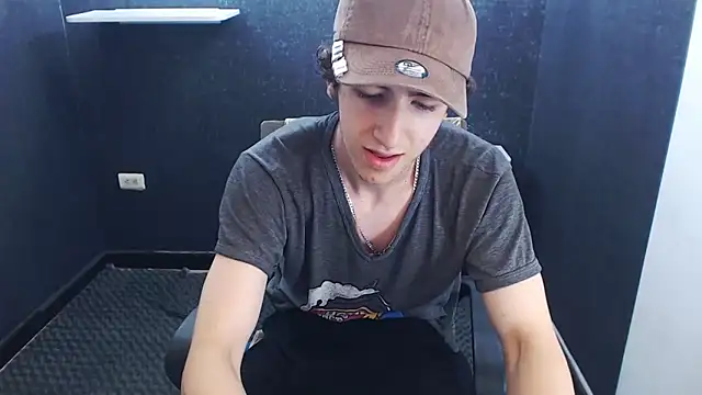 Kerverr  online show from 11.22.25