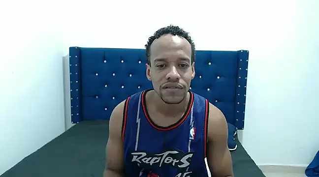 Snapshot of Salomon_koude chatting on 02.25.25 Salomon koude online show from 02.25.25