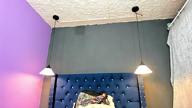 Snapshot of Salomon_koude chatting on 10.02.25 Salomon koude online show from 10.02.25