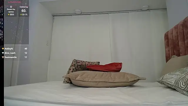 Snapshot of sussy_leon chatting on 02.06.25 sussy leon online show from 02.06.25