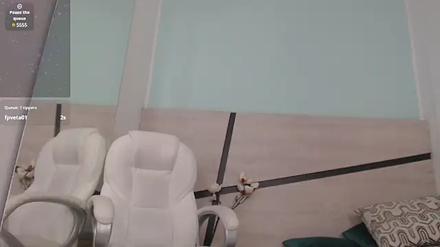 Snapshot of sussy_leon chatting on 03.10.25 sussy leon online show from 03.10.25