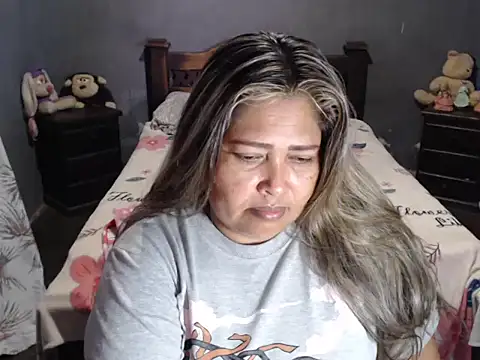 CANDYSWEET51 online show from 04.15.26