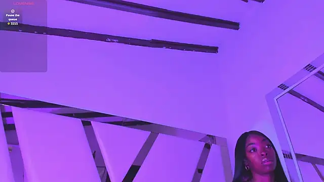 ElisabethMassey online show from 04.04.26