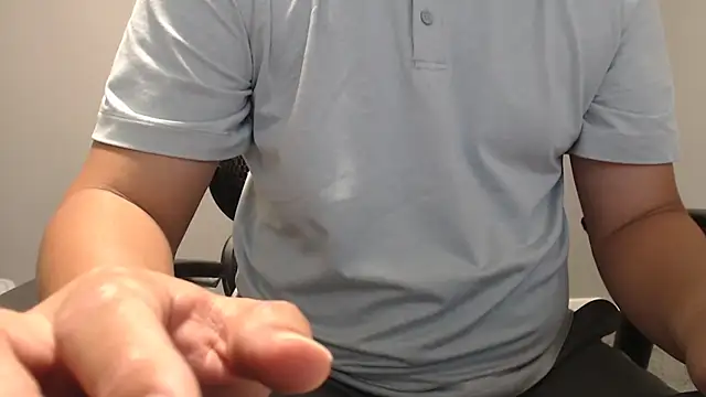 Snapshot of nimirole chatting on 09.16.25 nimirole online show from 09.16.25