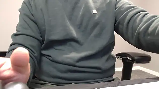 Snapshot of nimirole chatting on 10.14.25 nimirole online show from 10.14.25