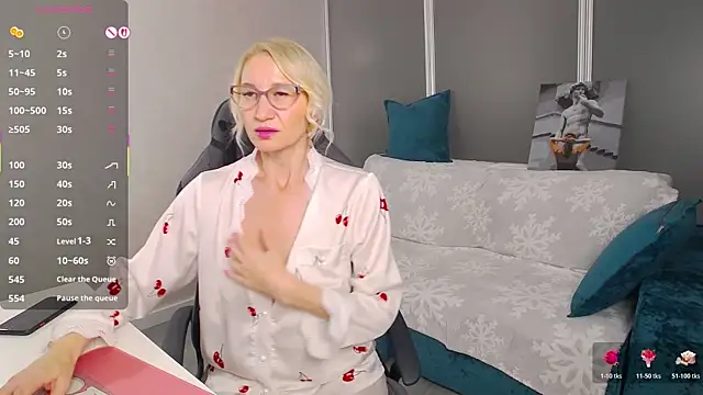 Sofia Soul online show from 11.02.25