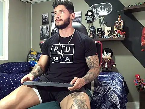 Snapshot of marcel_crawford96 chatting on 01.13.25 marcel crawford96 online show from 01.13.25