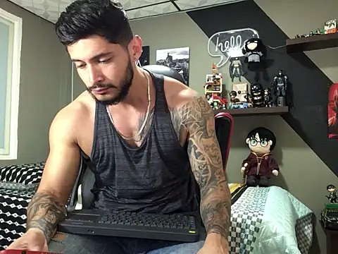 Snapshot of marcel_crawford96 chatting on 01.27.25 marcel crawford96 online show from 01.27.25