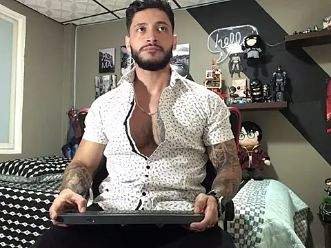 Snapshot of marcel_crawford96 chatting on 02.02.25 marcel crawford96 online show from 02.02.25