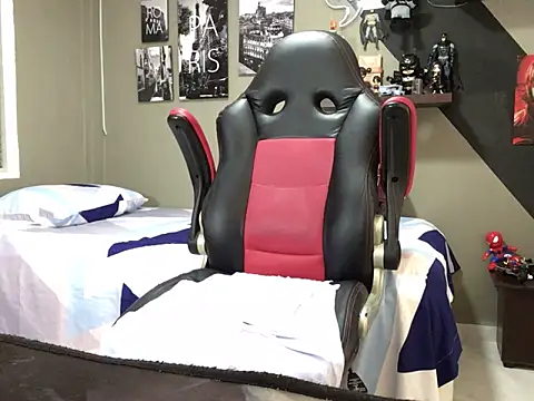 Snapshot of marcel_crawford96 chatting on 03.06.25 marcel crawford96 online show from 03.06.25