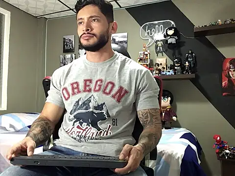 Snapshot of marcel_crawford96 chatting on 03.09.25 marcel crawford96 online show from 03.09.25