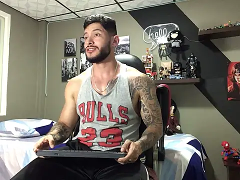 Snapshot of marcel_crawford96 chatting on 03.19.25 marcel crawford96 online show from 03.19.25