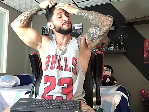 Snapshot of marcel_crawford96 chatting on 03.22.25 marcel crawford96 online show from 03.22.25