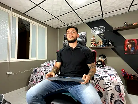 Snapshot of marcel_crawford96 chatting on 09.23.25 marcel crawford96 online show from 09.23.25