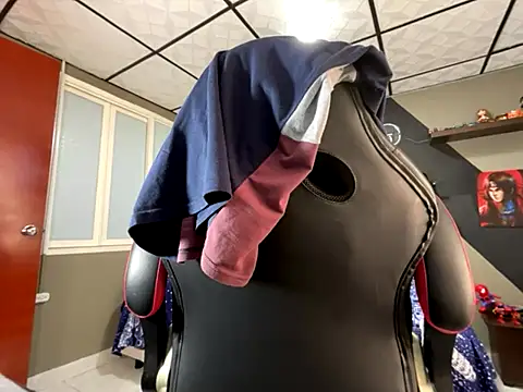 Snapshot of marcel_crawford96 chatting on 10.07.25 marcel crawford96 online show from 10.07.25