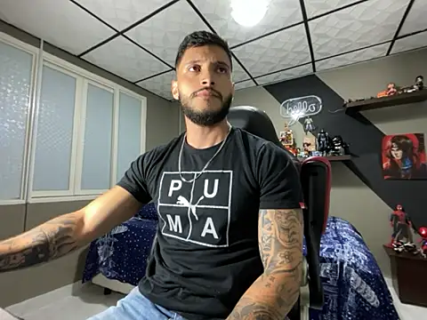 Snapshot of marcel_crawford96 chatting on 11.21.25 marcel crawford96 online show from 11.21.25