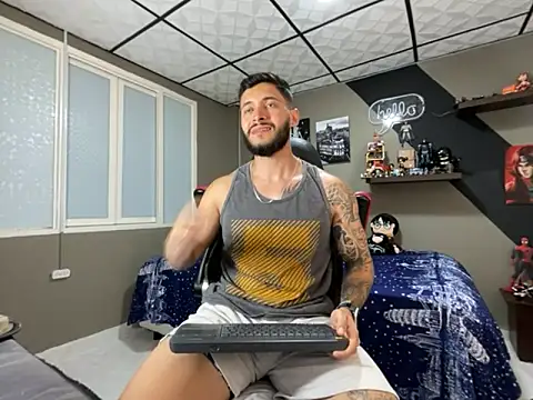 Snapshot of marcel_crawford96 chatting on 11.22.25 marcel crawford96 online show from 11.22.25