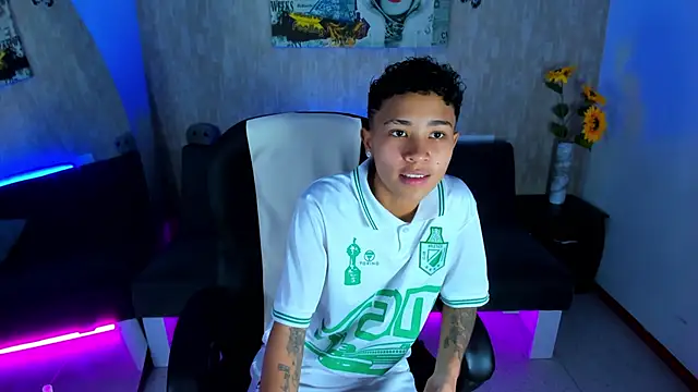 nova sex01 online show from 04.17.26