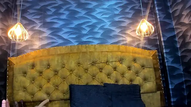 NahomiFireSex online show from 04.18.26