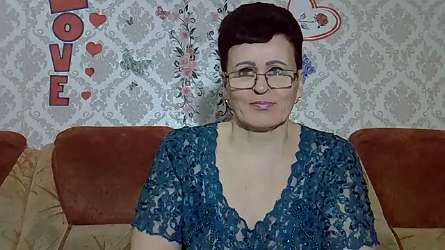 PaulaGolden online show from 04.10.26