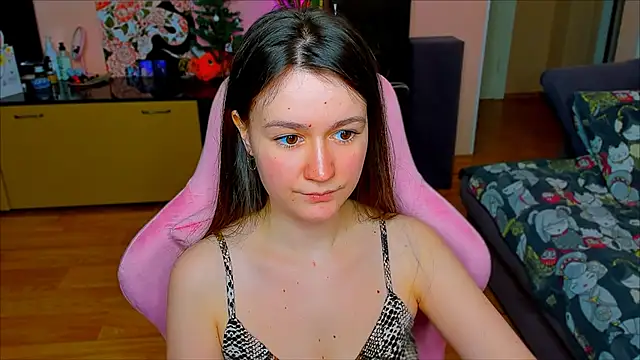 Snapshot of ameli_moon chatting on 02.08.26 ameli moon online show from 02.08.26